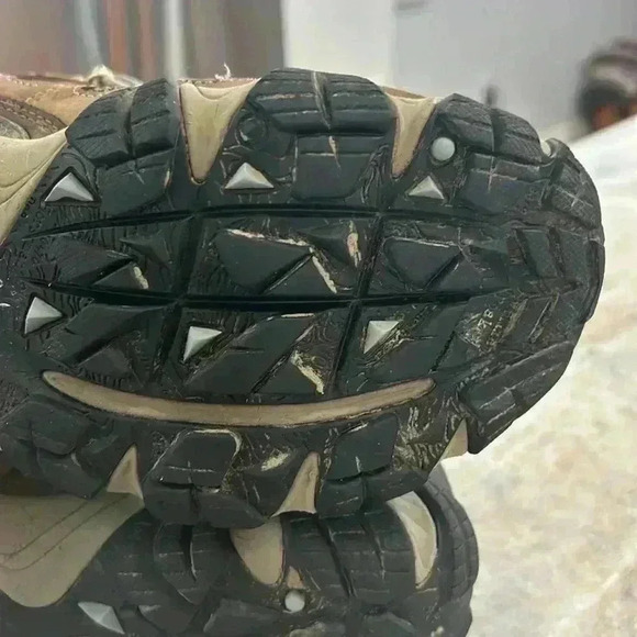 Women’s Oboz hiking trail boots size 9.5 Brown/Blue lace up - Picture 11 of 12